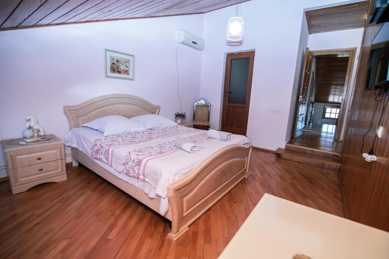 Family Hotel Lago & Wine Cellar Lagodekhi Luaran gambar